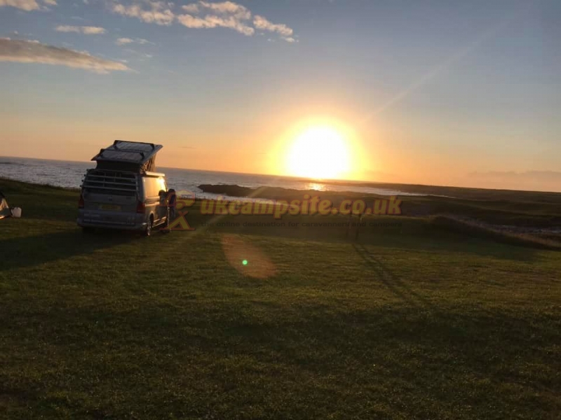 Wavecrest Campsite