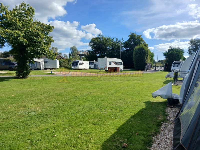 Whitemead Caravan Park
