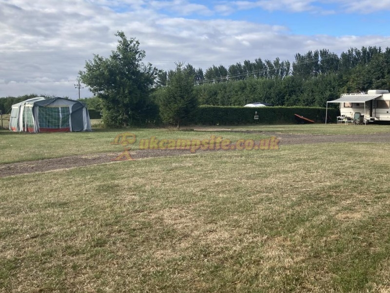 Fourwinds Campsite And B And B