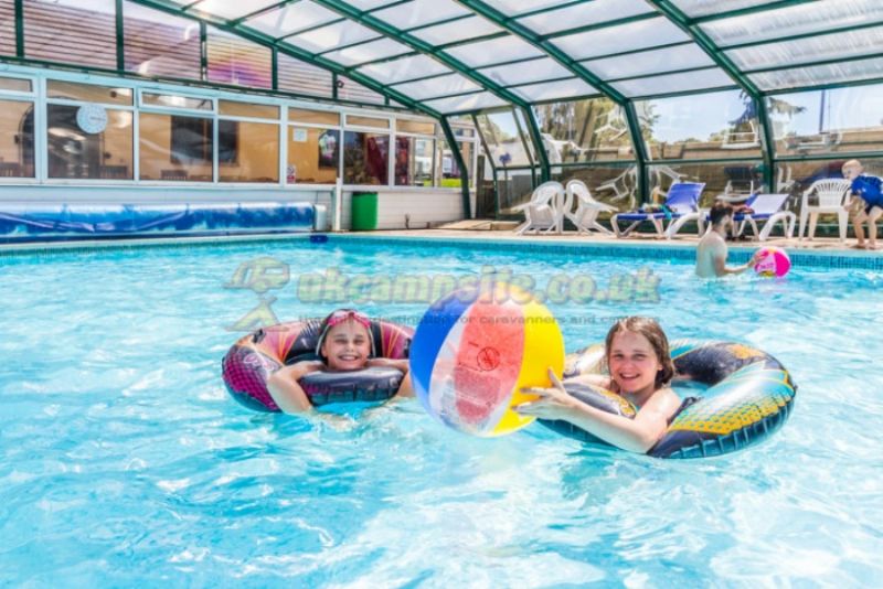 Andrewshayes Holiday Park