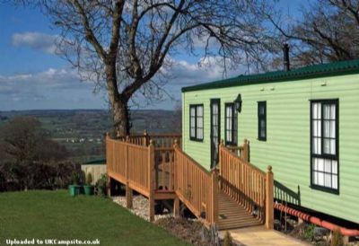 Hawkchurch Resort And Spa