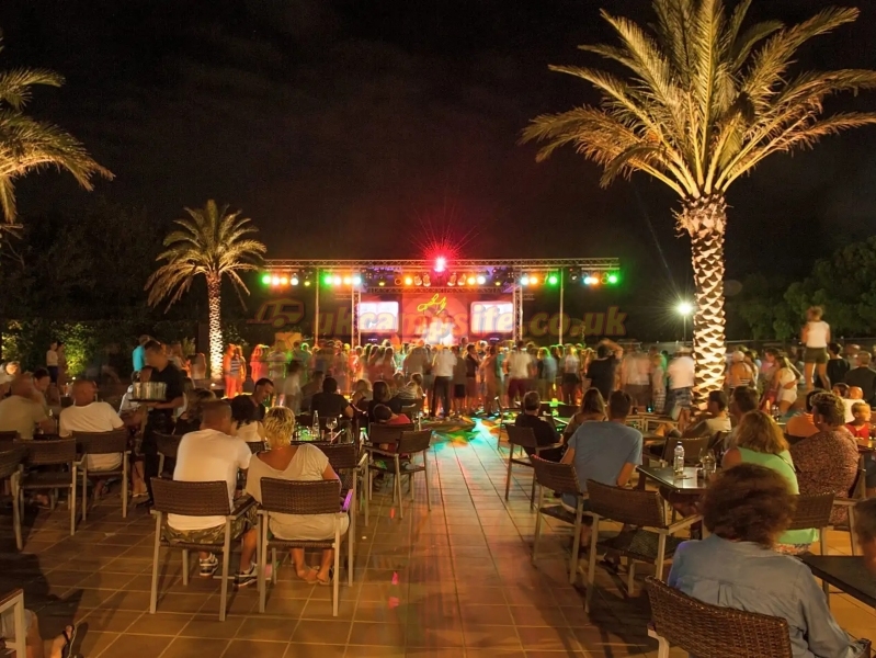 Camping Caravaning Playa Brava