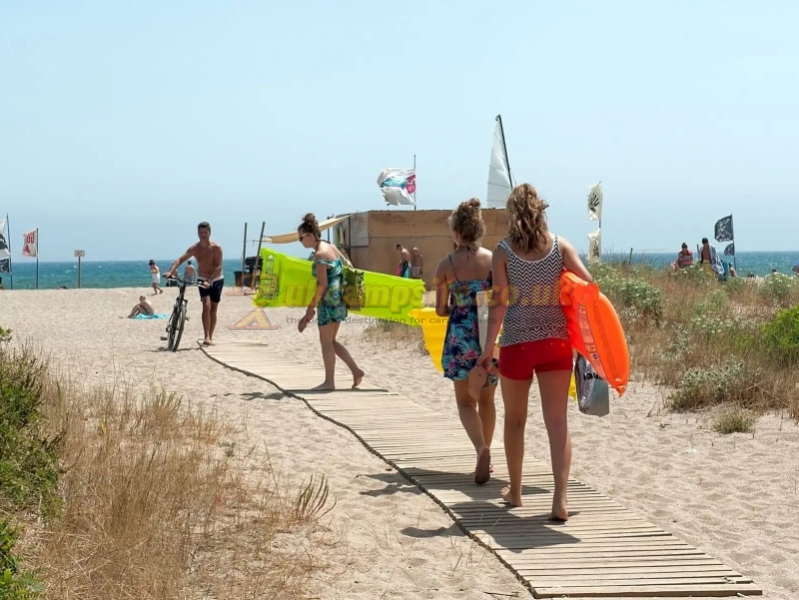 Camping Caravaning Playa Brava