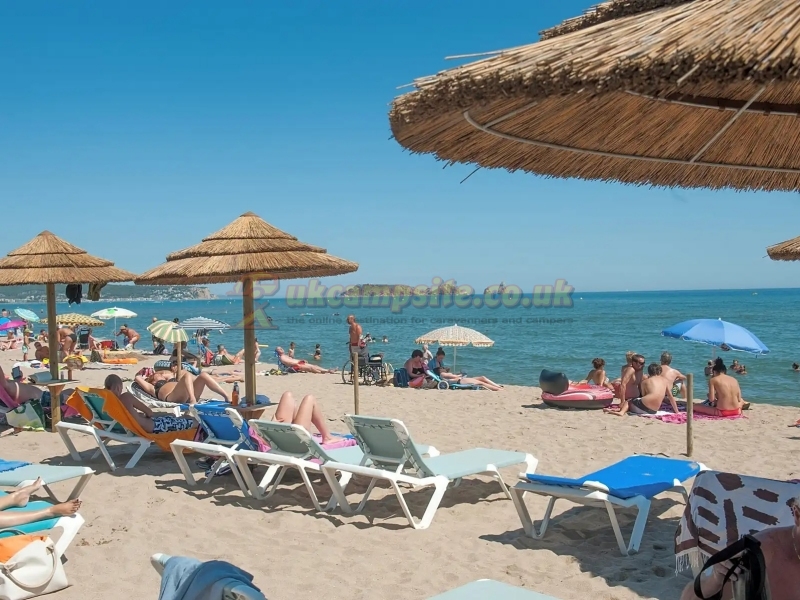 Camping Caravaning Playa Brava