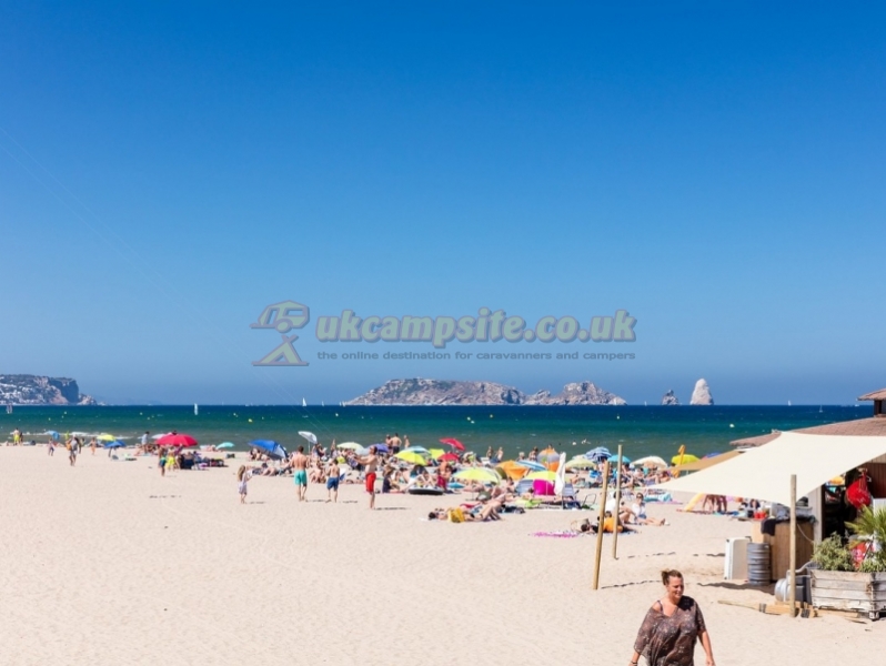 Camping Caravaning Playa Brava