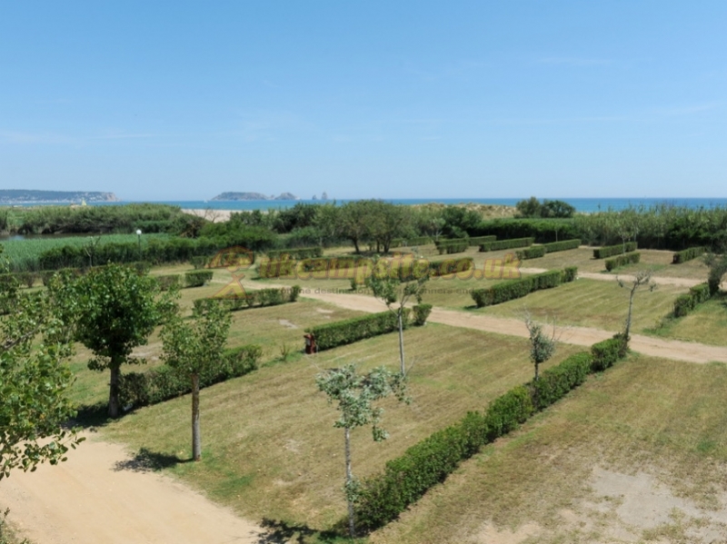 Camping Caravaning Playa Brava