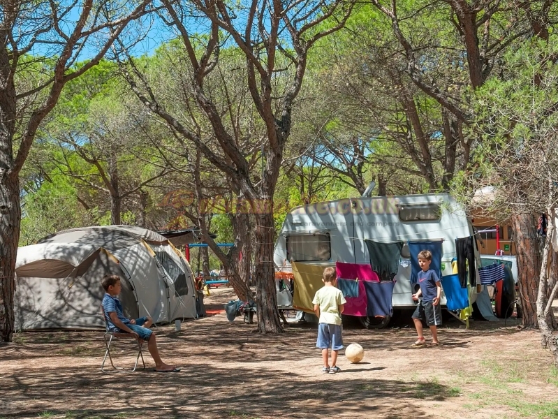 Camping Caravaning Playa Brava