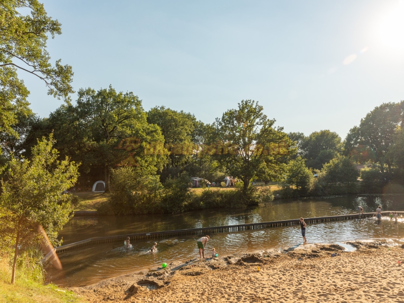 Camping Huttopia De Roos