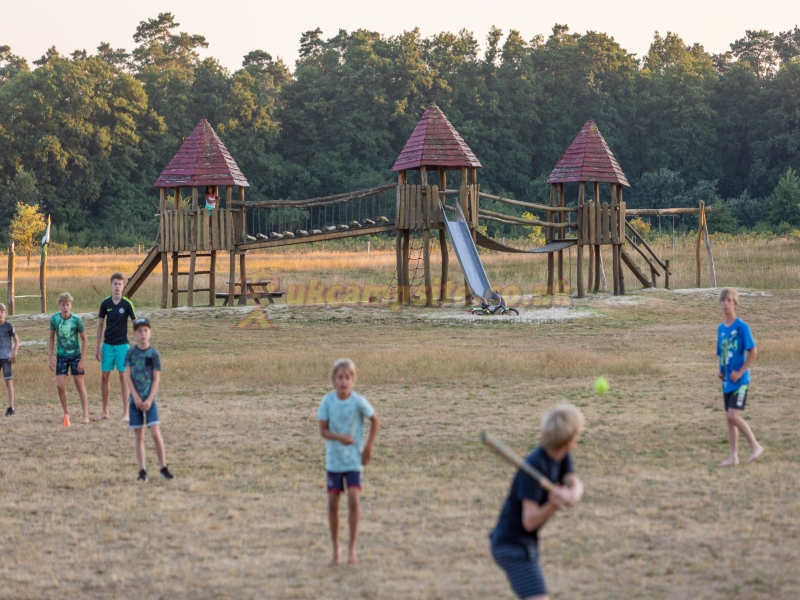 Camping Huttopia De Roos