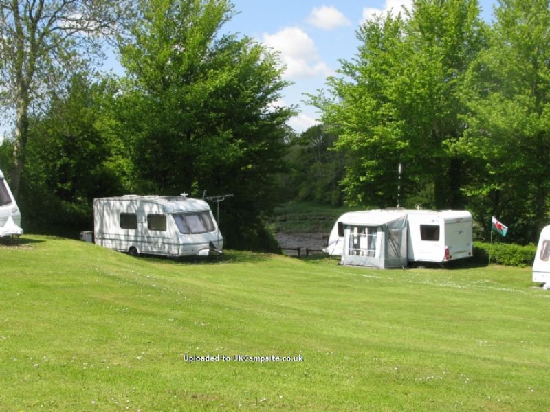 Milton Bridge Caravan Park