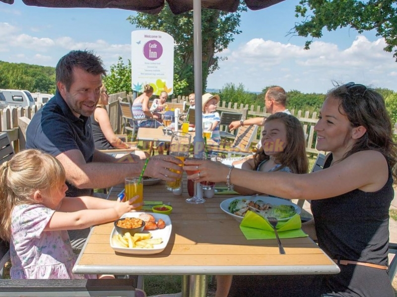 Castle Brake Holiday Park