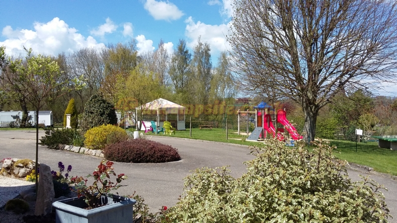 Camping Les Garennes De La Mer ***