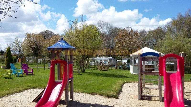 Camping Les Garennes De La Mer ***