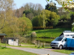 Hunters Lodge Caravan And Camping Site