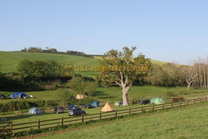 Hunters Lodge Caravan And Camping Site