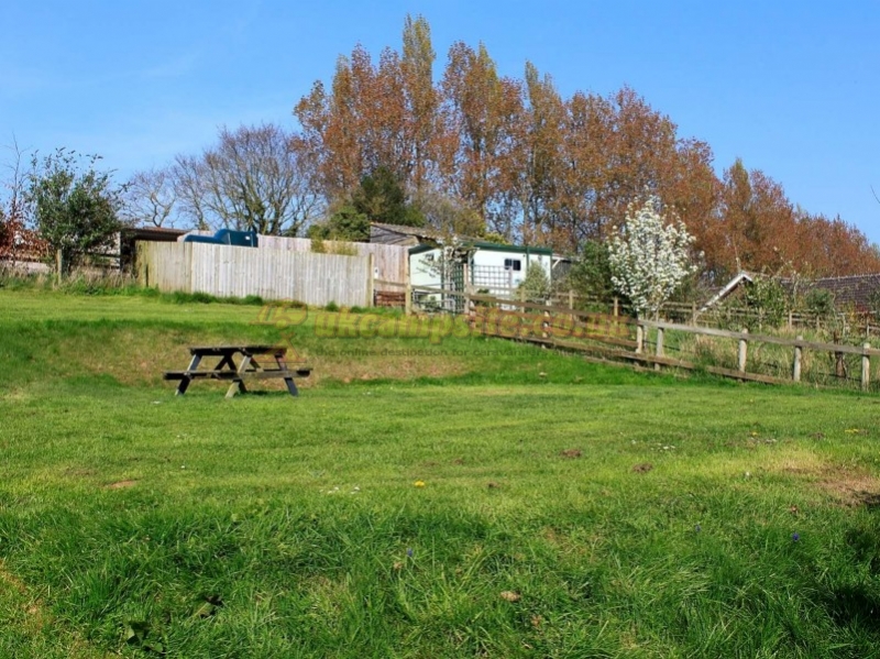 Hunters Lodge Caravan And Camping Site