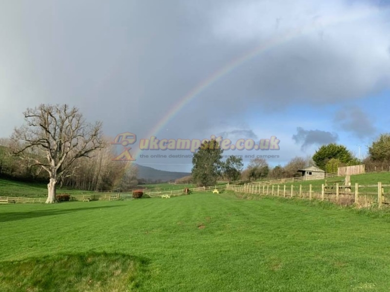 Hunters Lodge Caravan And Camping Site