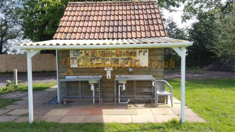 Newland Meadows Camping And Caravan Park