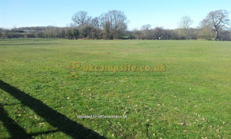 Newland Meadows Camping And Caravan Park