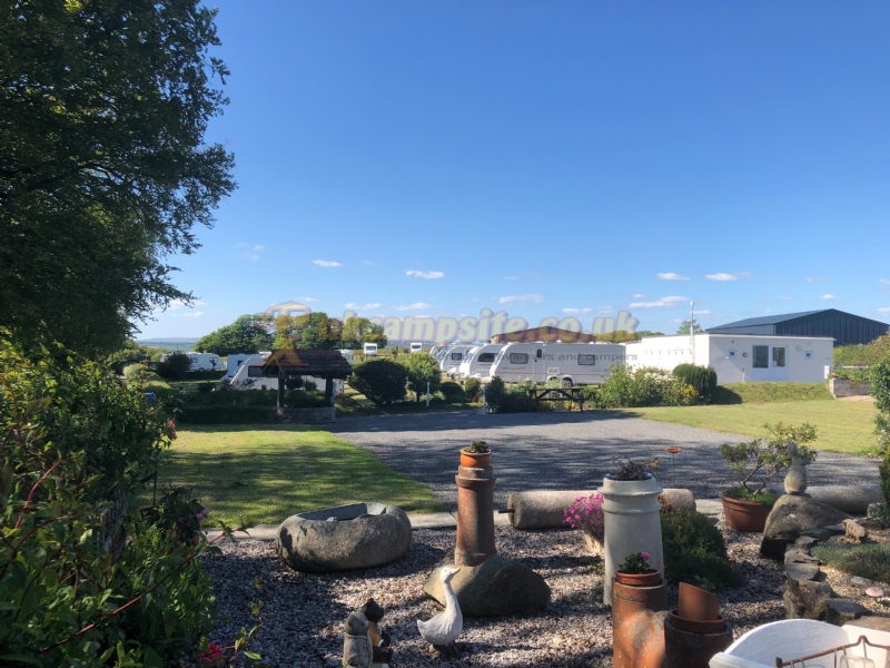 Island Lodge Caravan And Camping Site