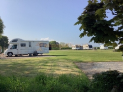 Island Lodge Caravan And Camping Site