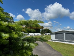 Island Lodge Caravan And Camping Site