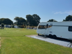 Island Lodge Caravan And Camping Site