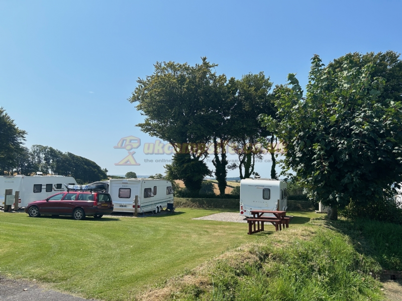 Island Lodge Caravan And Camping Site