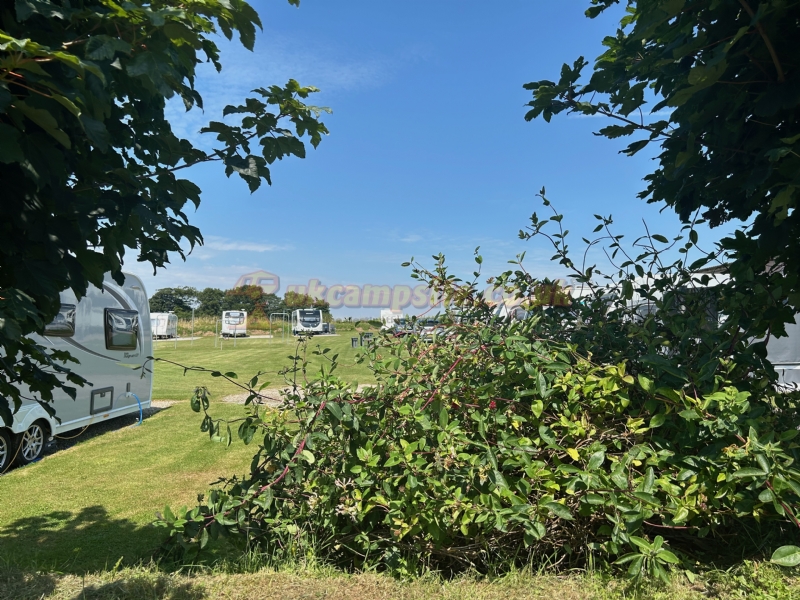 Island Lodge Caravan And Camping Site
