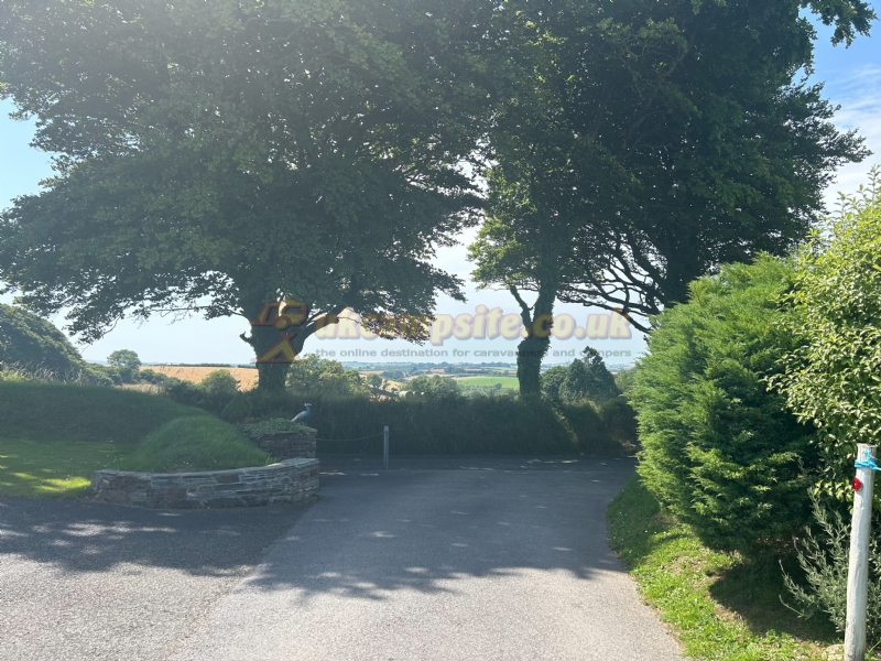 Island Lodge Caravan And Camping Site