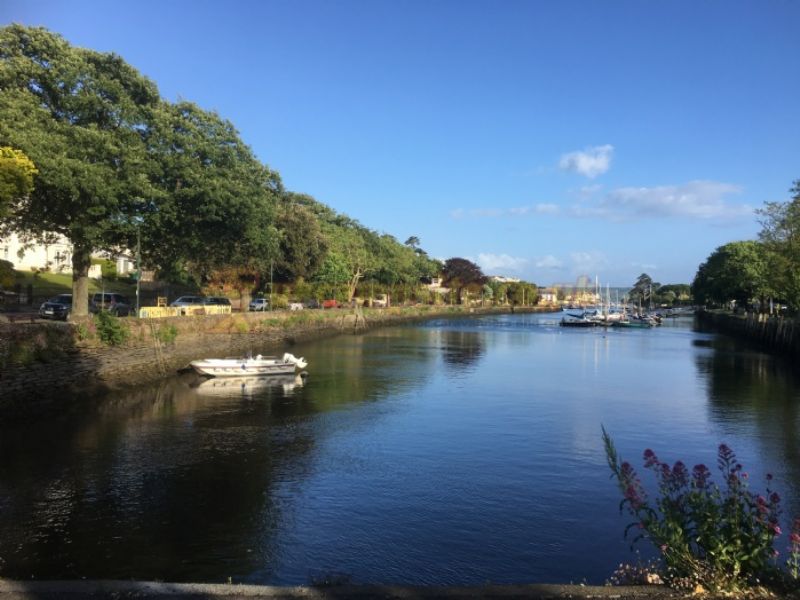 Island Lodge Caravan And Camping Site