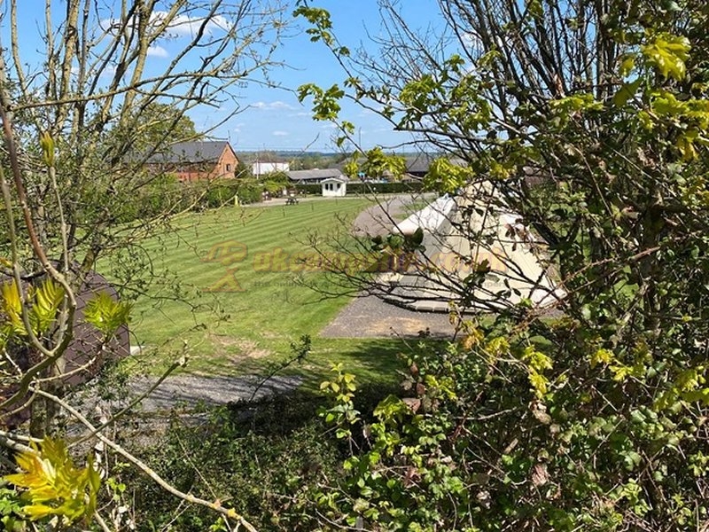 Paultons Campsite And Glamping