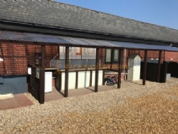 Paultons Campsite And Glamping