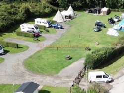 Paultons Campsite And Glamping