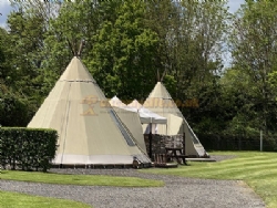 Paultons Campsite And Glamping