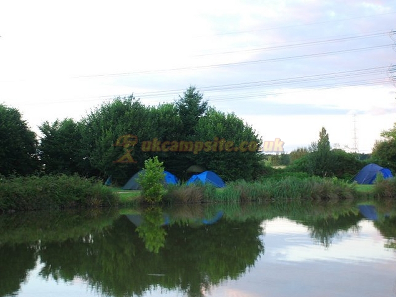 Le Mans Camping @ Bounty Lakes