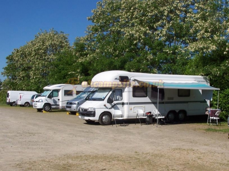 Le Mans Camping @ Bounty Lakes
