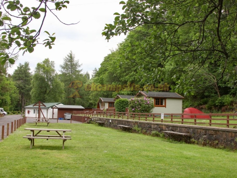 By The Way Hostel And Campsite