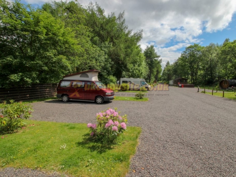 By The Way Hostel And Campsite