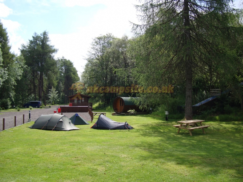 By The Way Hostel And Campsite