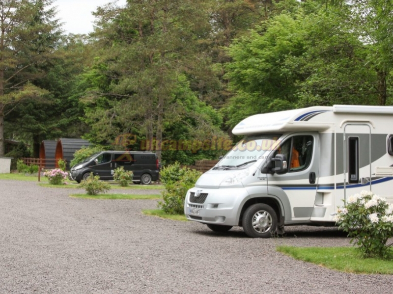 By The Way Hostel And Campsite