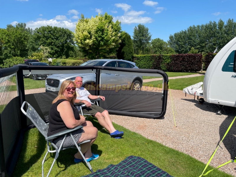 Ross Park Caravan Park