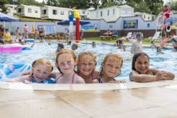 Golden Sands Holiday Park (PHolsUK)