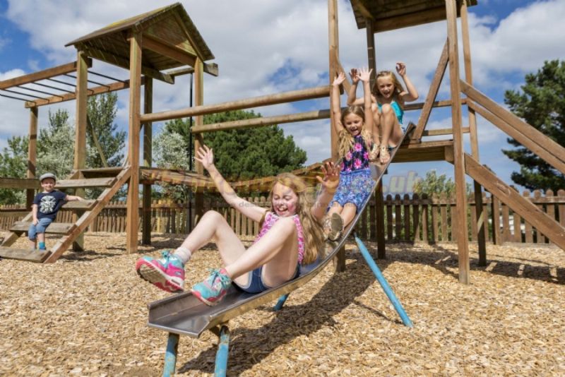 Golden Sands Holiday Park (PHolsUK)