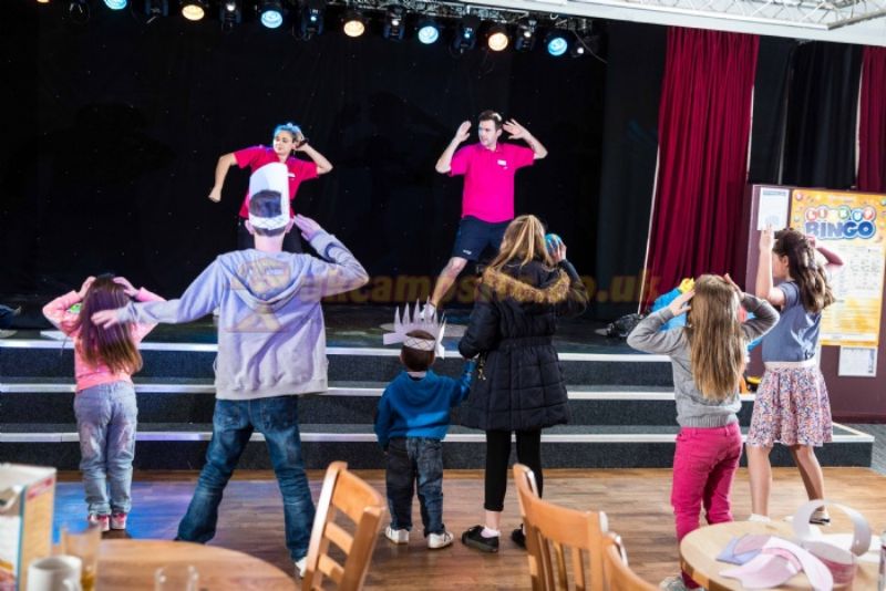 Golden Sands Holiday Park (PHolsUK)