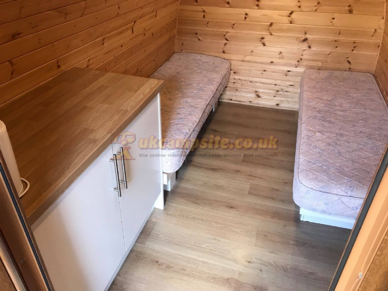 California Chalet And Touring Park