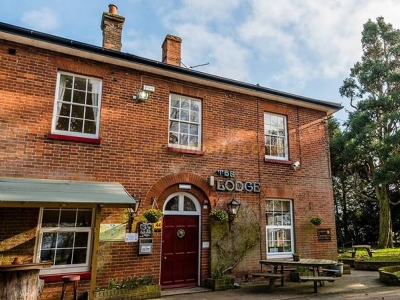 Salhouse Lodge Inn And Campsite