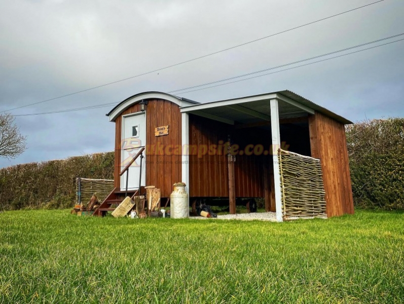 Fursdon Farm Camping And Caravaning Site