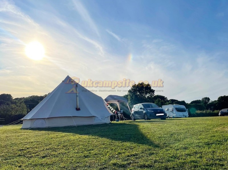 Fursdon Farm Camping And Caravaning Site