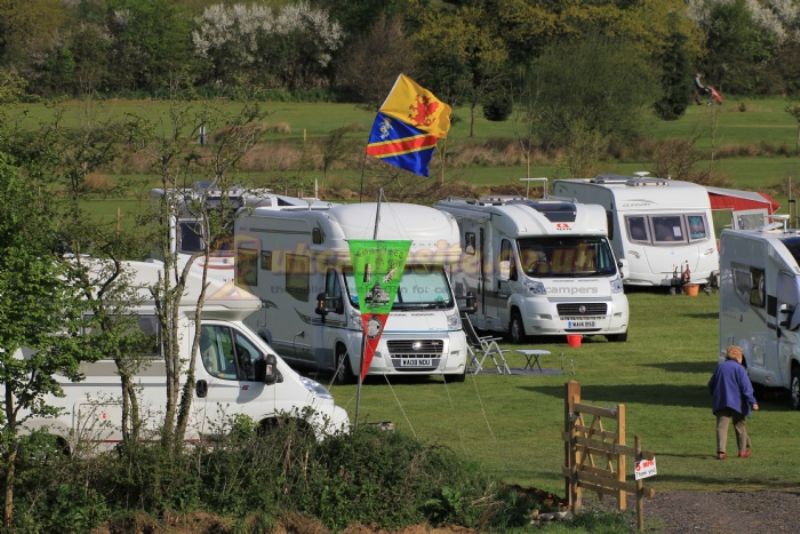 Henstridge Golf And Leisure Campsite